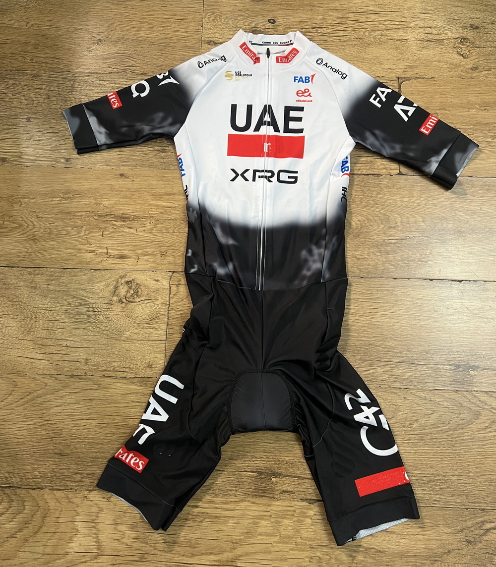 레이저 컷 스킨슈트 2025 2026 UAE XRG 팀 - Cycling Gear Uae 리뷰 및 가격